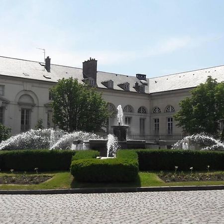 Appartement Cosy Dans Le Centre Historique Saint-Germain-en-Laye Zewnętrze zdjęcie
